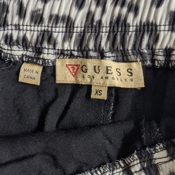 Leopard Print Short - Picture 4 of 4